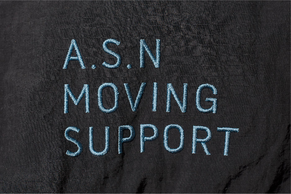 A.S.N MOVING SUPPORT × ENHARMONIC TAVERN BLOUSON